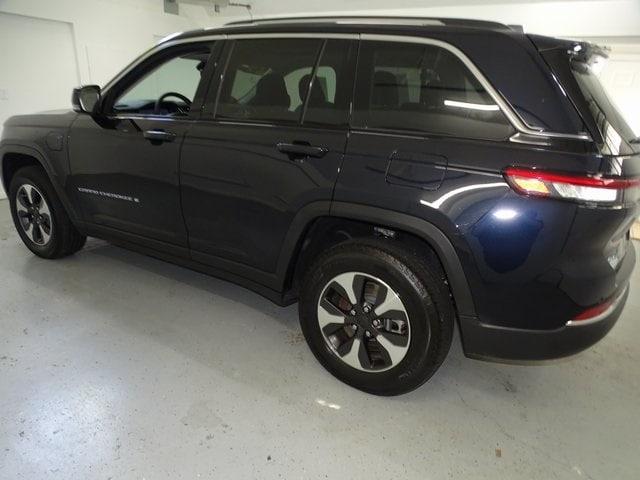 Photo of 2023 Midnight Sky Jeep Grand Cherokee 4xe