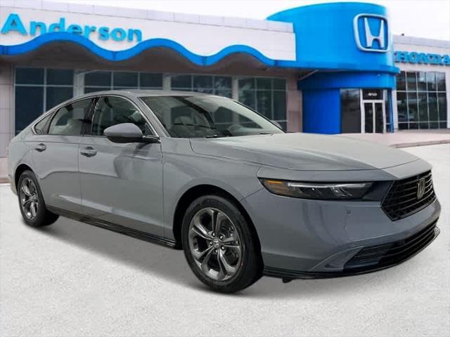 Photo of 2025 Urban Gray Pearl Honda Accord Hybrid