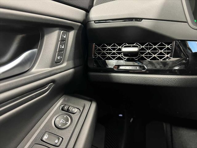 Photo of 2025 Urban Gray Pearl Honda Accord Hybrid