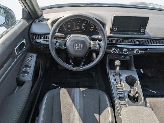 Photo of 2022 Sonic Gray Pearl Honda Civic