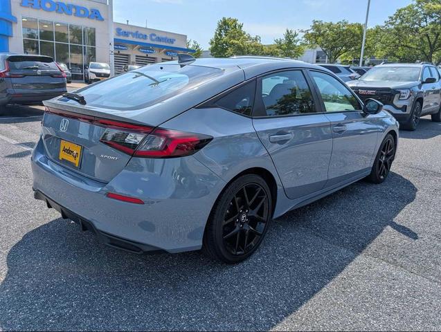 Photo of 2022 Sonic Gray Pearl Honda Civic