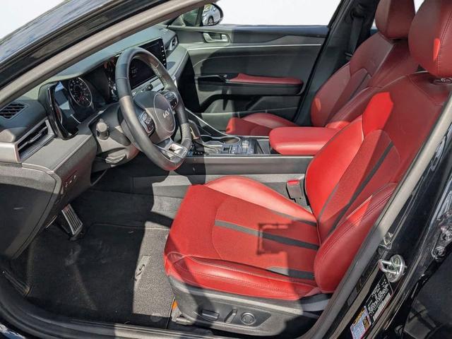 Photo of 2023 Ebony Black Kia K5
