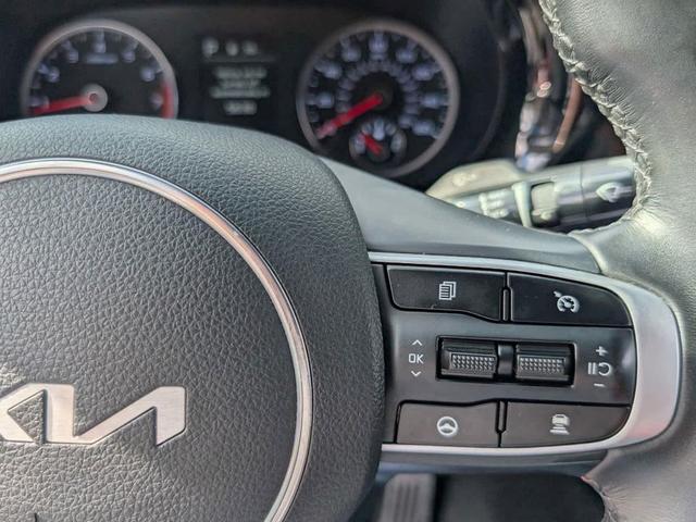 Photo of 2023 Ebony Black Kia K5