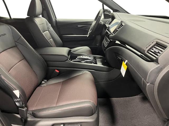 Photo of 2025 Platinum White Pearl Honda Ridgeline