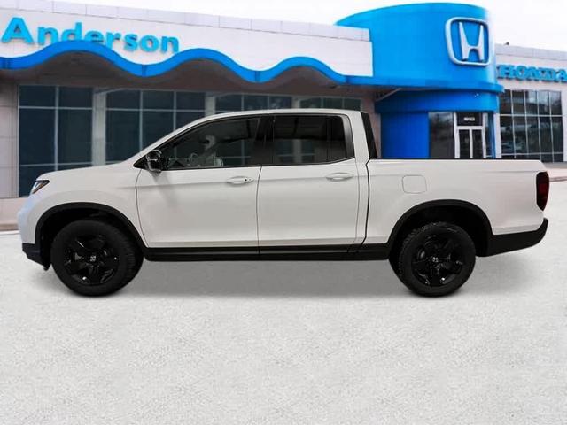 Photo of 2025 Platinum White Pearl Honda Ridgeline