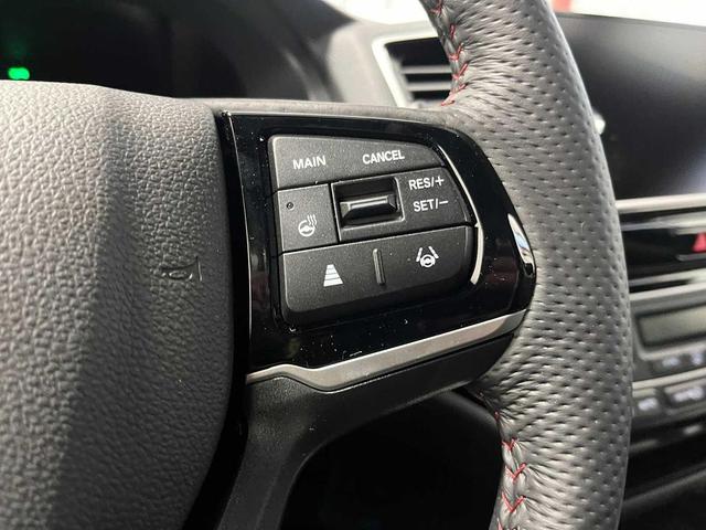 Photo of 2025 Platinum White Pearl Honda Ridgeline
