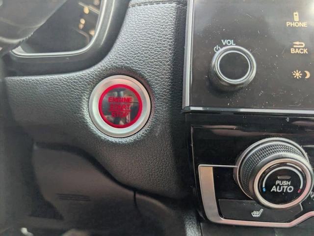 Photo of 2021 Crystal Black Pearl Honda CR-V