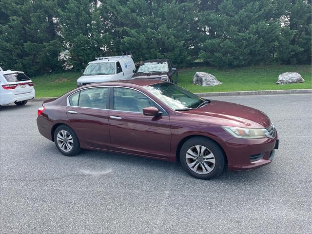Photo of 2013 Basque Red Pearl II Honda Accord