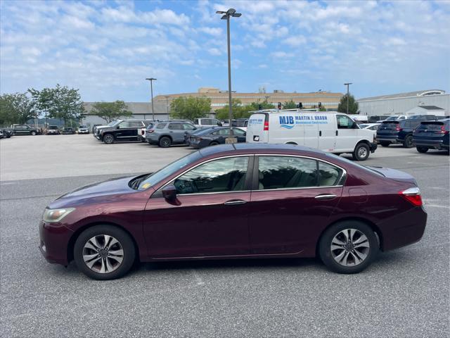 Photo of 2013 Basque Red Pearl II Honda Accord
