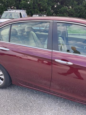 Photo of 2013 Basque Red Pearl II Honda Accord