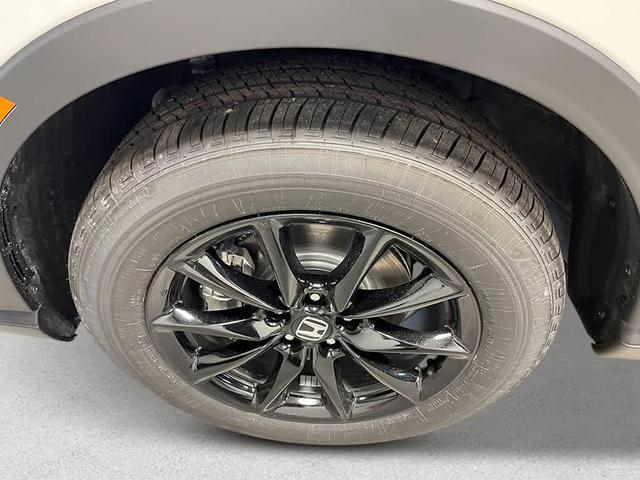 Photo of 2026 Platinum White Pearl Honda CR-V Hybrid