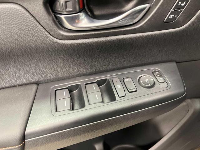 Photo of 2026 Crystal Black Pearl Honda CR-V Hybrid