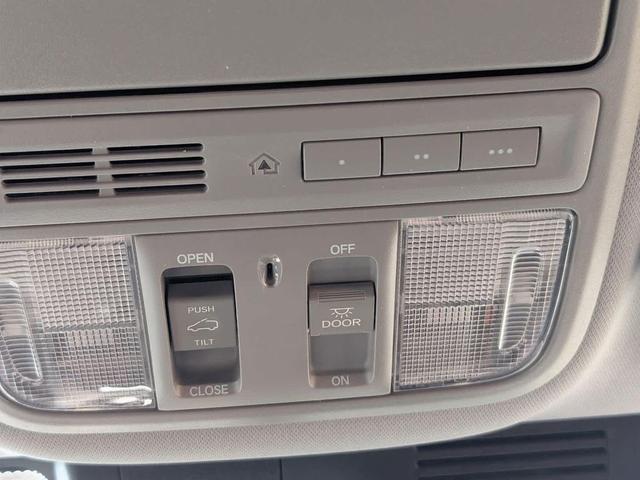 Photo of 2022 Modern Steel Metallic Honda CR-V