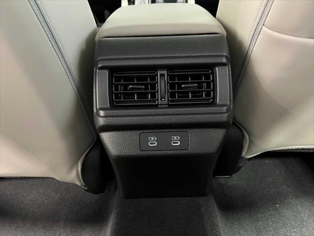 Photo of 2025 Urban Gray Pearl Honda Accord Hybrid