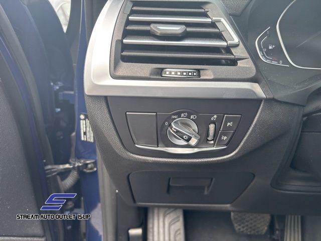 Photo of 2022 Phytonic Blue Metallic BMW X3
