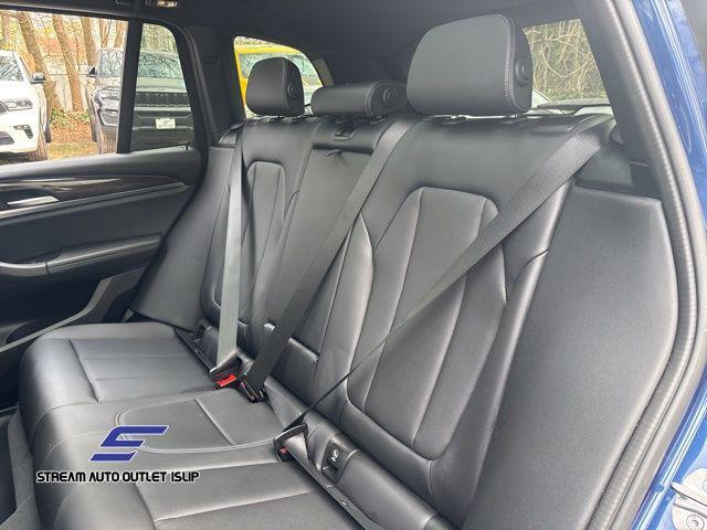 Photo of 2022 Phytonic Blue Metallic BMW X3