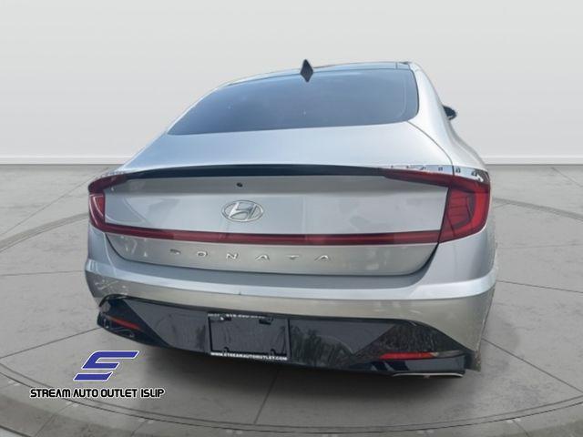 Photo of 2021 Shimmering Silver Pearl Hyundai SONATA