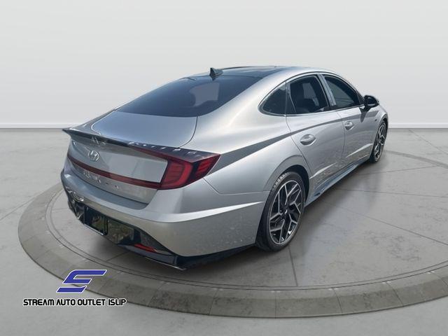Photo of 2021 Shimmering Silver Pearl Hyundai SONATA