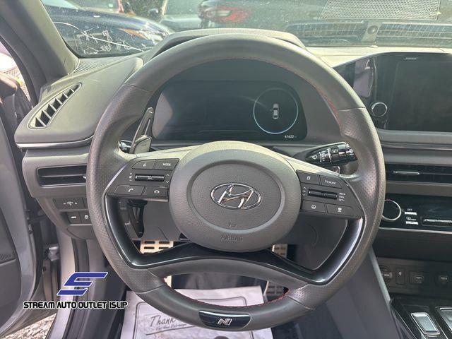 Photo of 2021 Shimmering Silver Pearl Hyundai SONATA