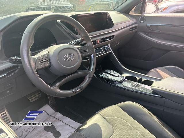 Photo of 2021 Shimmering Silver Pearl Hyundai SONATA