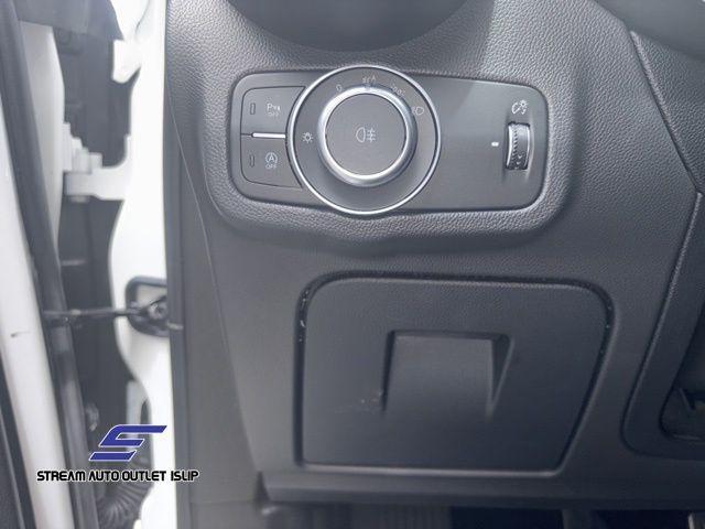 Photo of 2022 Alfa White Alfa Romeo Stelvio