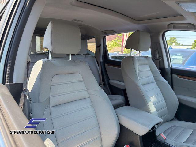 Photo of 2022 Silver Metallic Honda CR-V