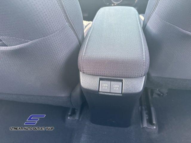 Photo of 2022 Titanium Toyota Prius Prime