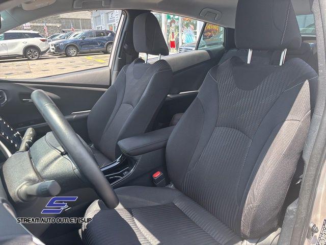 Photo of 2022 Titanium Toyota Prius Prime