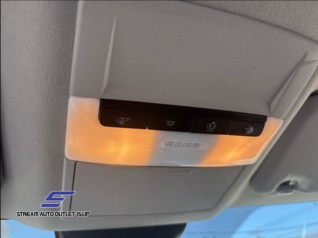 Photo of 2023 Aspen White Tricoat Nissan Sentra
