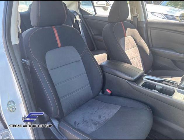Photo of 2023 Aspen White Tricoat Nissan Sentra