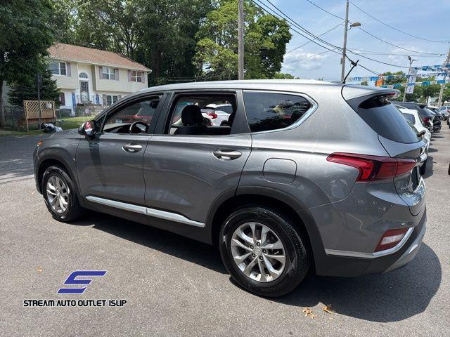 Photo of 2019 Machine Gray Hyundai SANTA FE