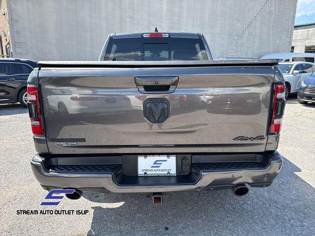Photo of 2022 Granite Crystal Metallic Clearcoat RAM 1500