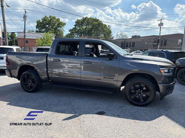 Photo of 2022 Granite Crystal Metallic Clearcoat RAM 1500