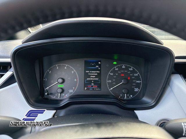 Photo of 2024 Classic Silver Metallic Toyota Corolla