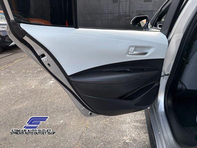 Photo of 2024 Classic Silver Metallic Toyota Corolla