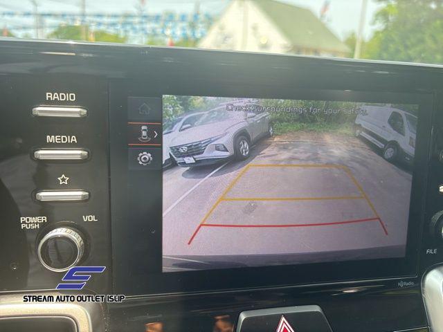 Photo of 2022 Ebony Black Kia Sorento