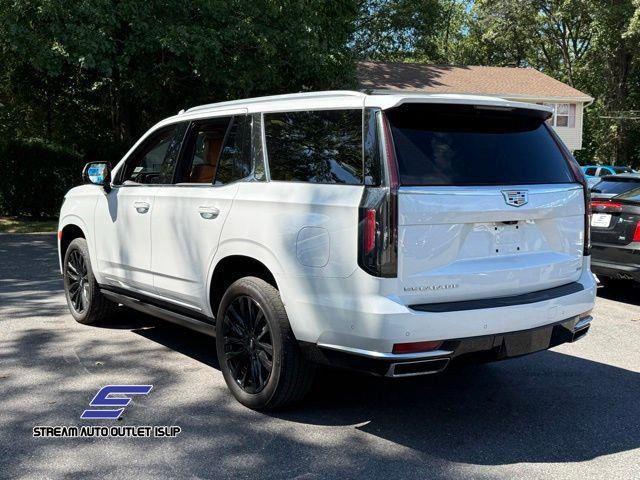 Photo of 2023 Crystal White Tricoat Cadillac Escalade