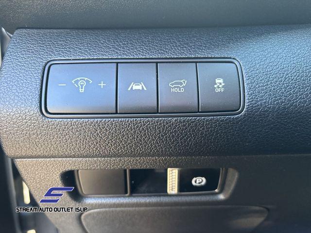 Photo of 2021 Shimmering Silver Hyundai SANTA FE