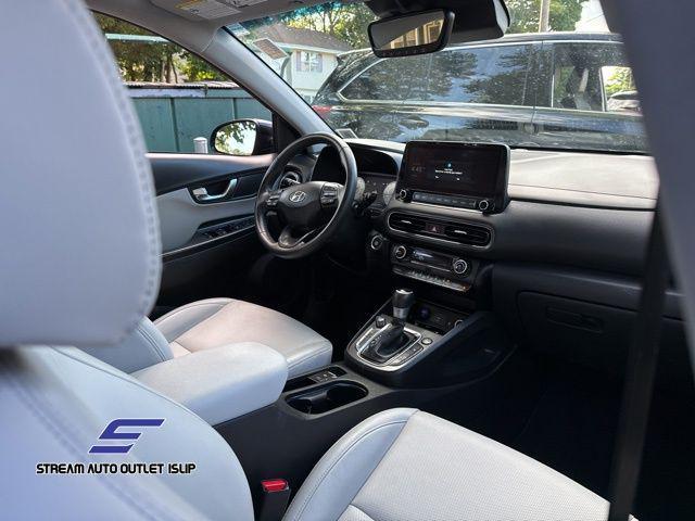Photo of 2022 Ultra Black Hyundai KONA
