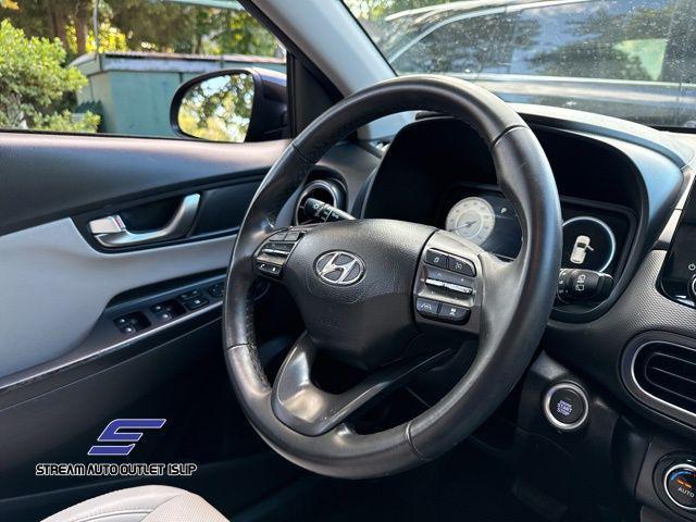 Photo of 2022 Ultra Black Hyundai KONA
