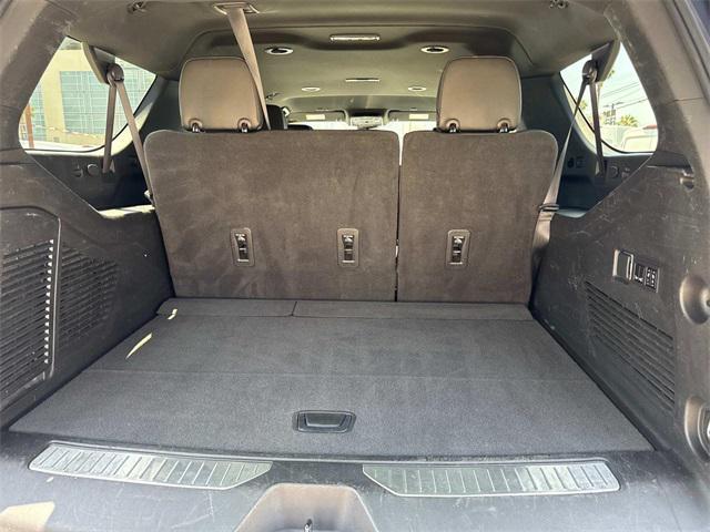 Photo of 2023 Sterling Gray Metallic Chevrolet Suburban
