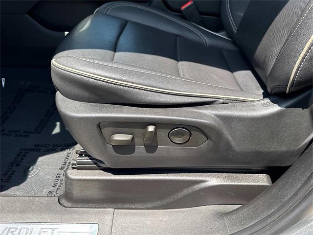 Photo of 2023 Sterling Gray Metallic Chevrolet Suburban