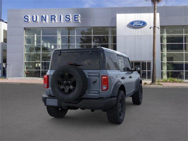 Photo of 2025 AZURE GRAY MET TRI-COAT Ford Bronco