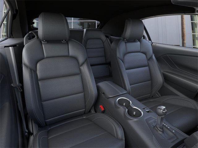 Photo of 2024 OXFORD WHITE Ford Mustang