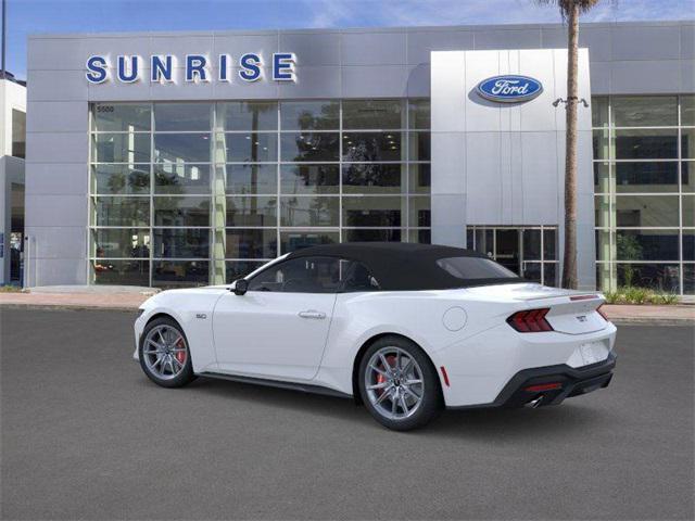 Photo of 2024 OXFORD WHITE Ford Mustang