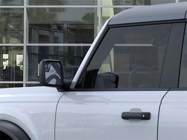 Photo of 2025 OXFORD WHITE Ford Bronco