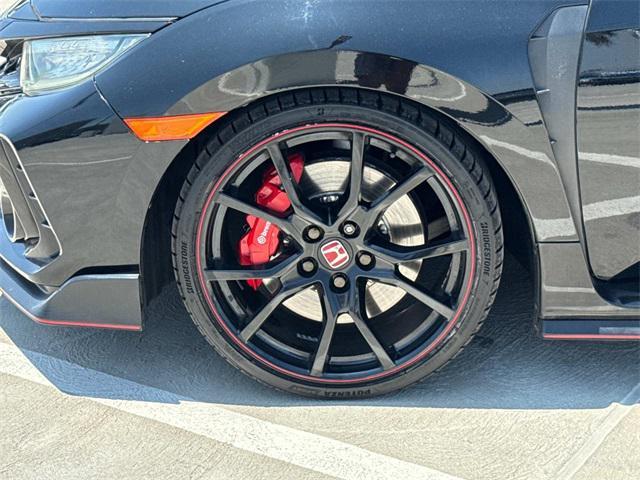 Photo of 2021 Crystal Black Pearl Honda Civic Type R
