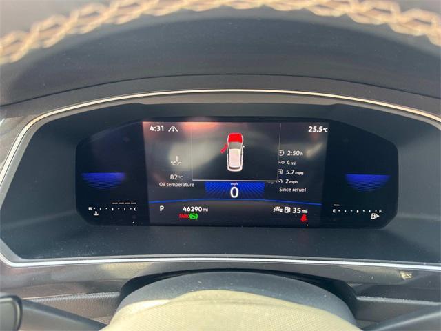 Photo of 2022 Black Volkswagen Tiguan