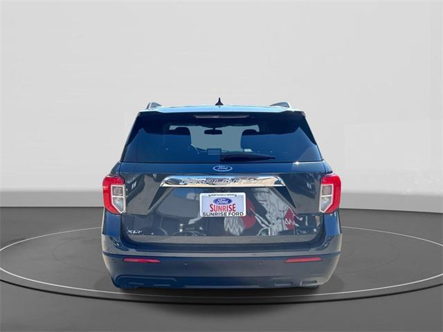 Photo of 2022 STONE BLUE METALLIC Ford Explorer