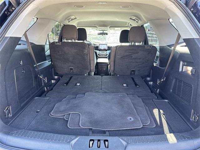 Photo of 2022 STONE BLUE METALLIC Ford Explorer